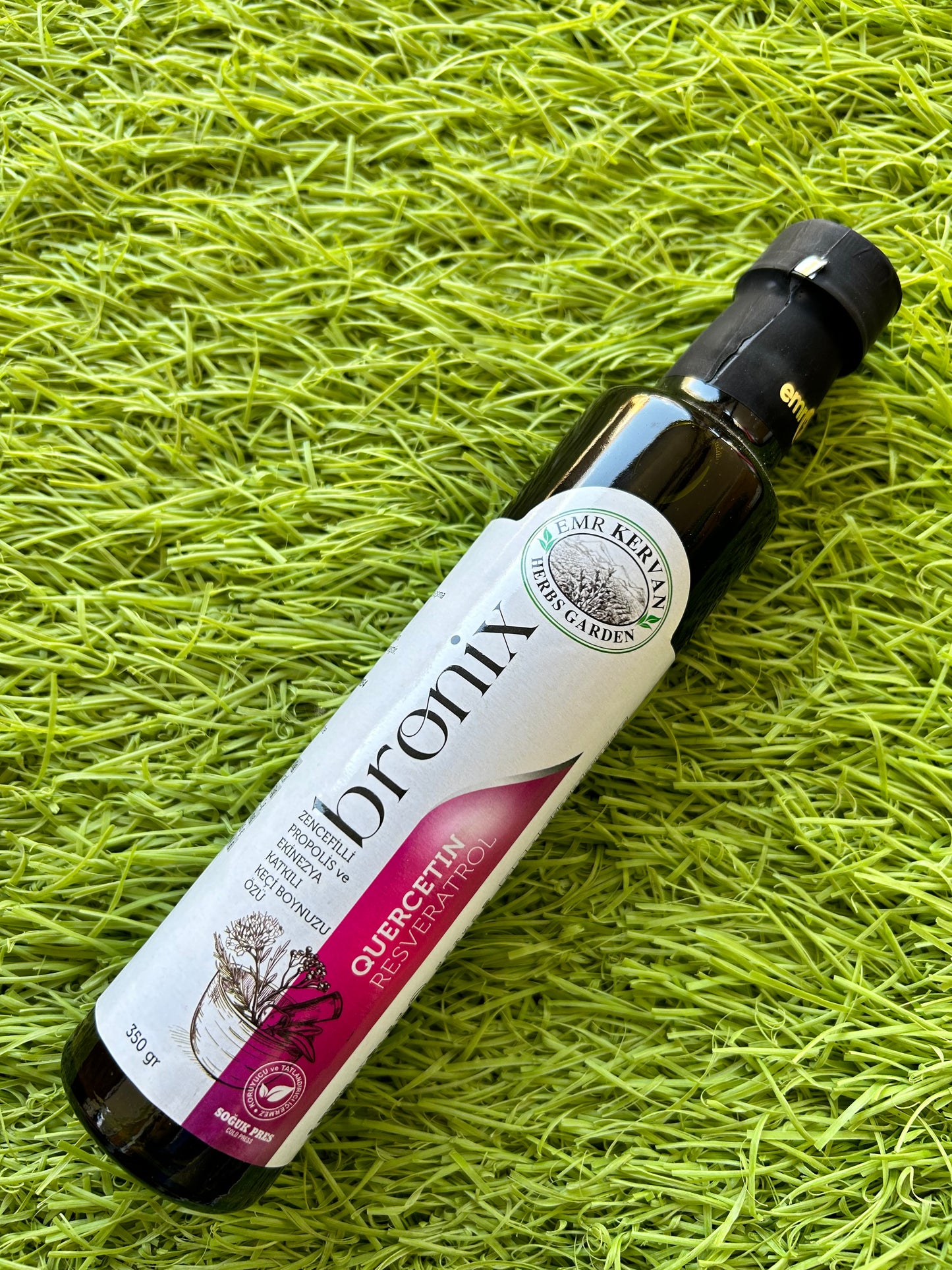 Emr Kervan - Quercetin-Resveratrol- Özü